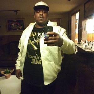 Meet your Posher, Tony